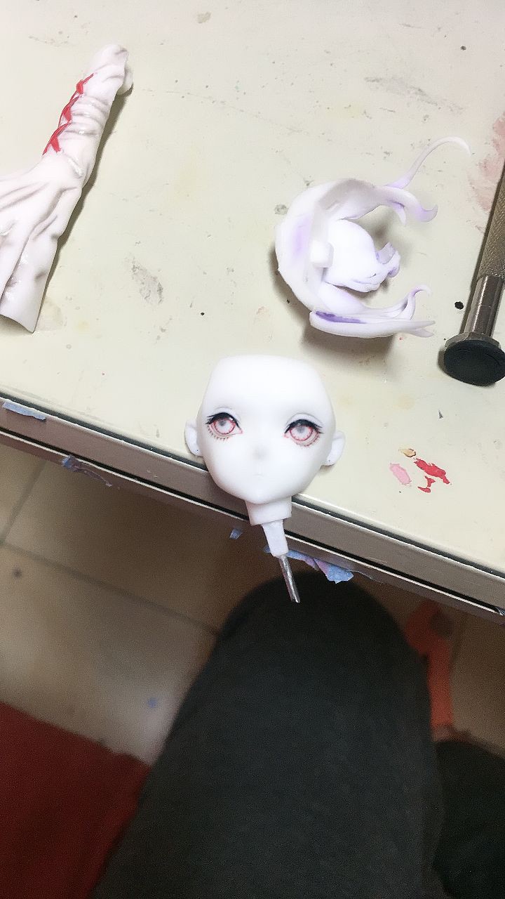 正在制作中的小人