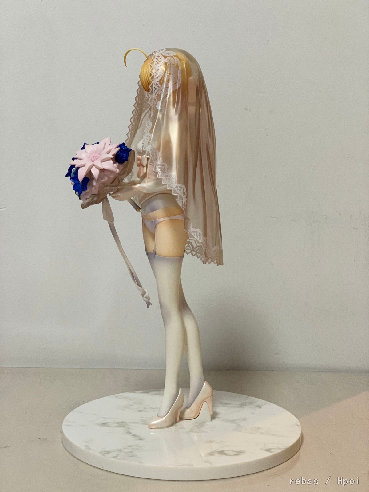 命运之夜 Saber ～TYPE-MOON10周年皇室礼服～
