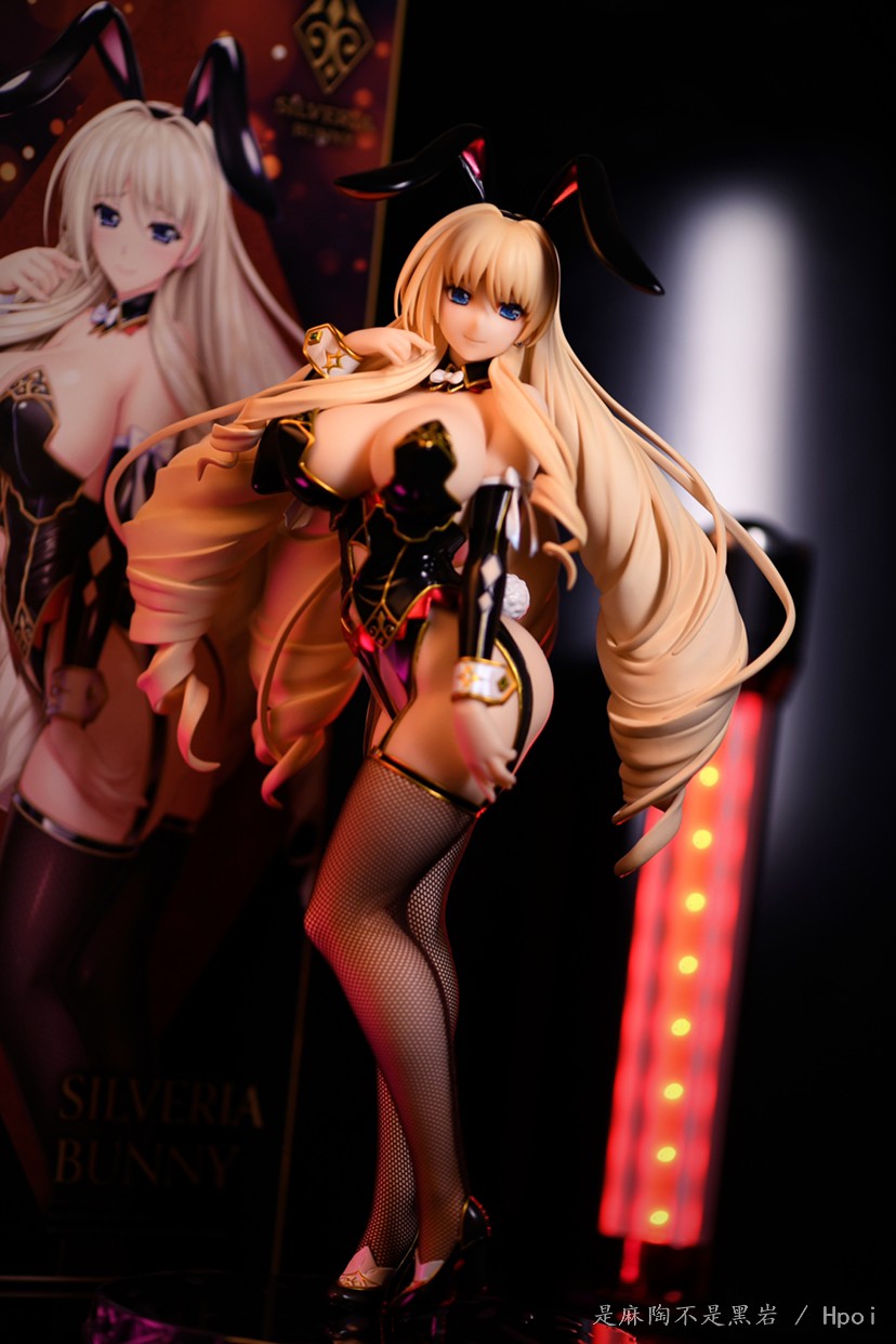 西尔维娅 兔女郎 —对预定的一些思考