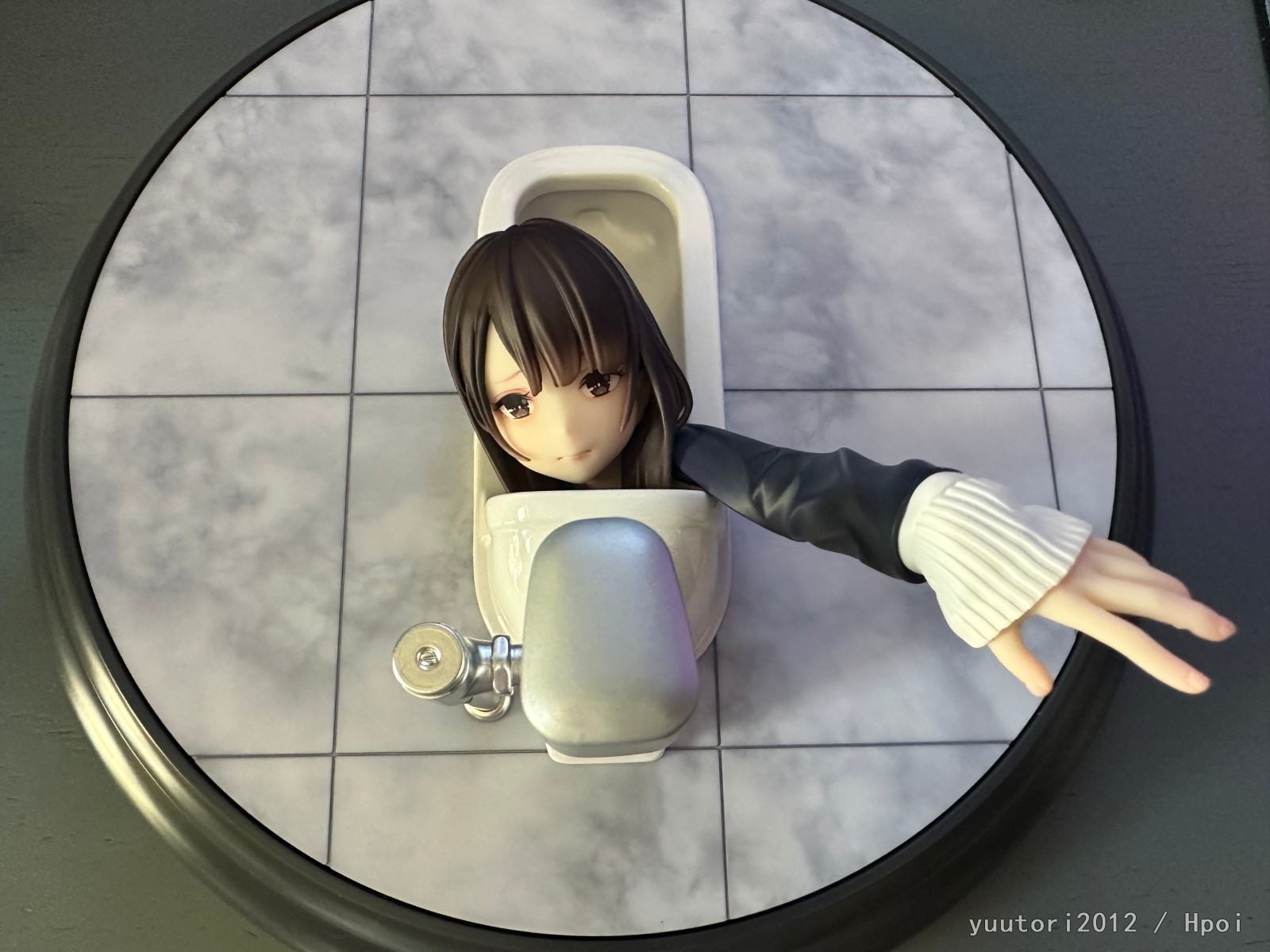 大哥别光瞅，麻烦搭把手