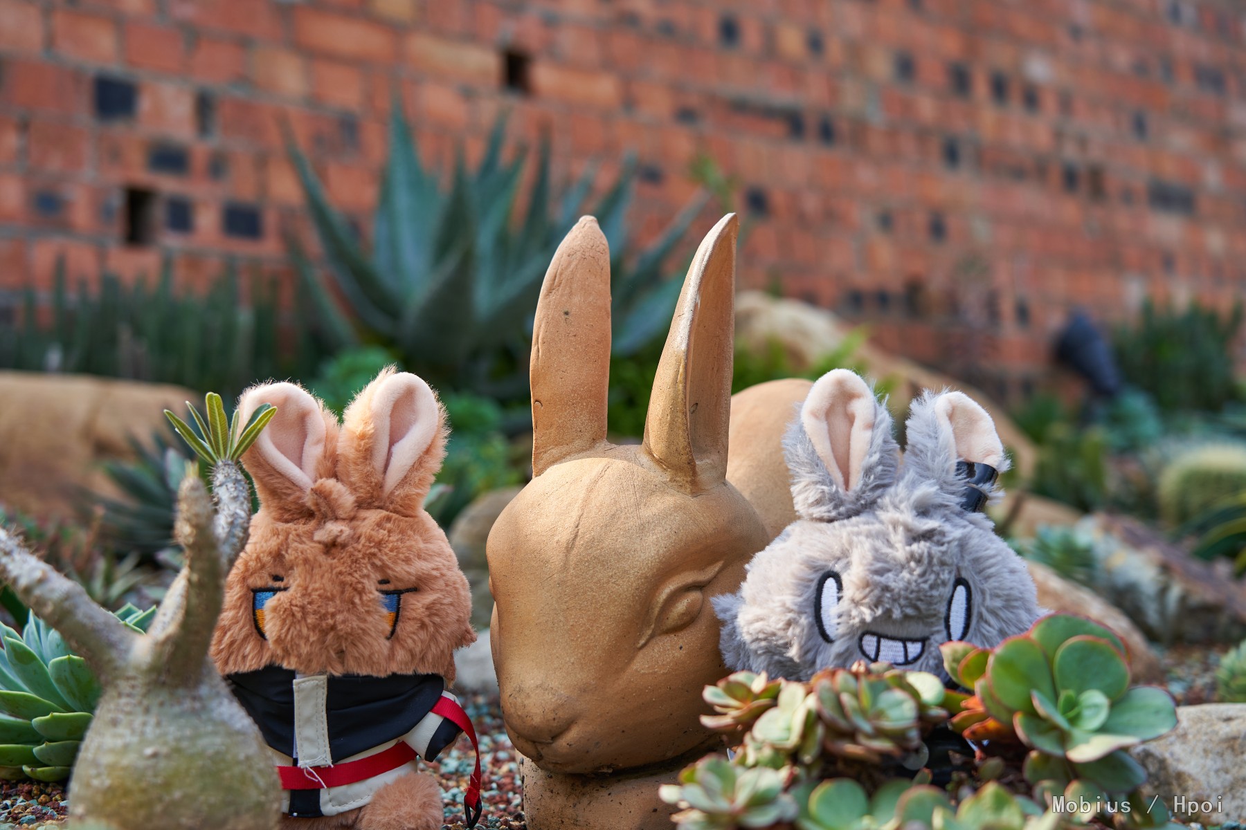 第一次带手办外拍，还是团建活动。