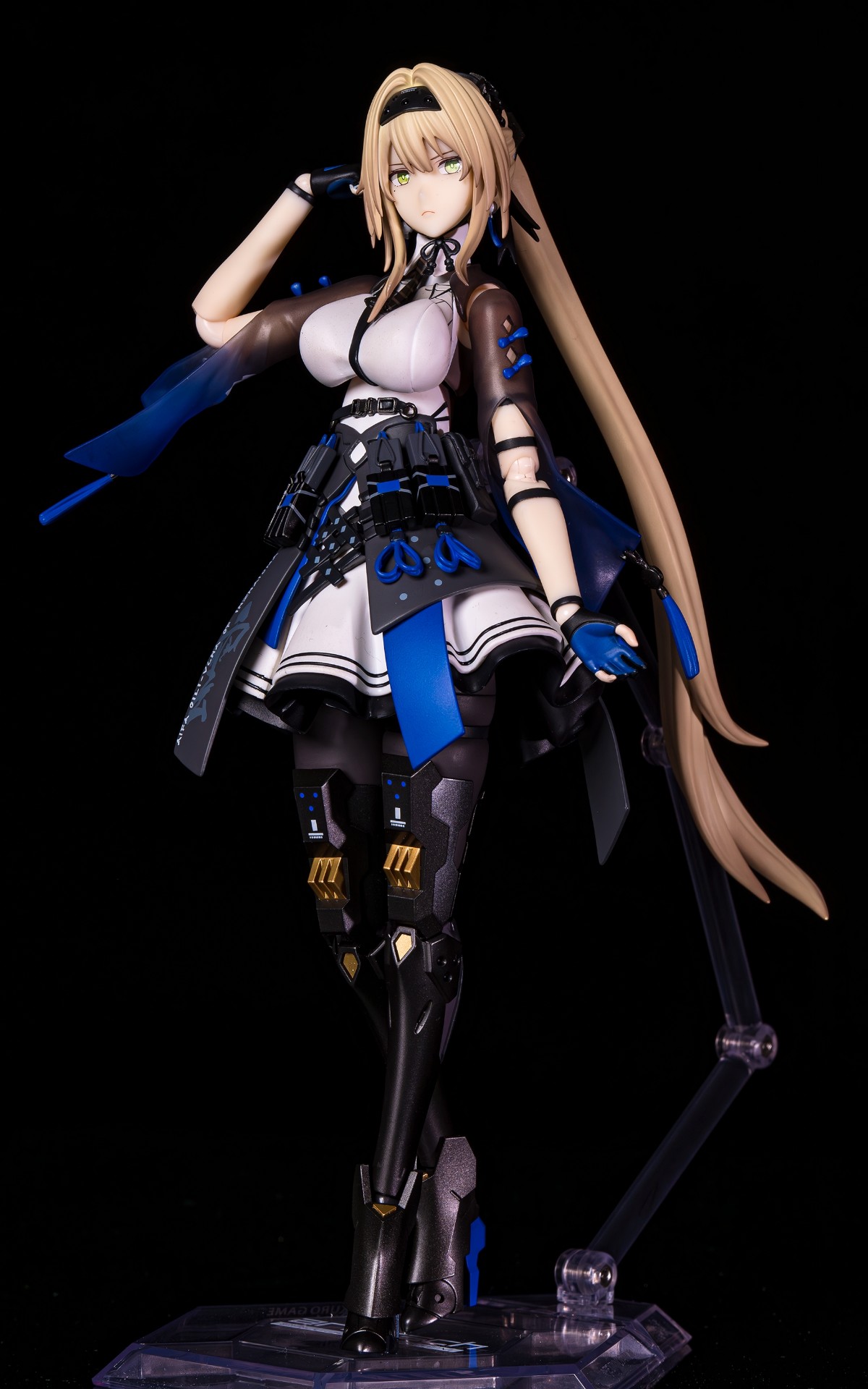 APEX 1/8 比安卡