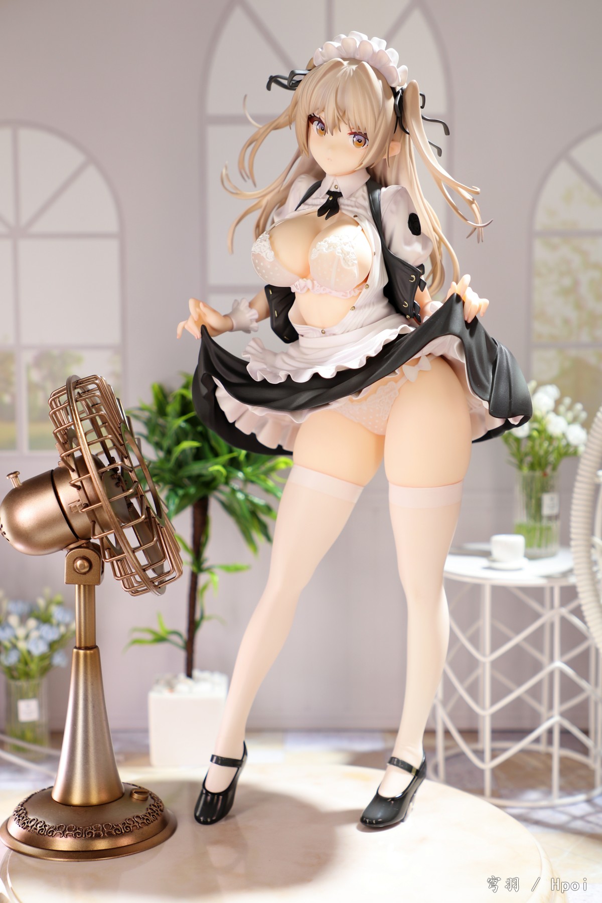 你在偷看我吧主人！——艾尔