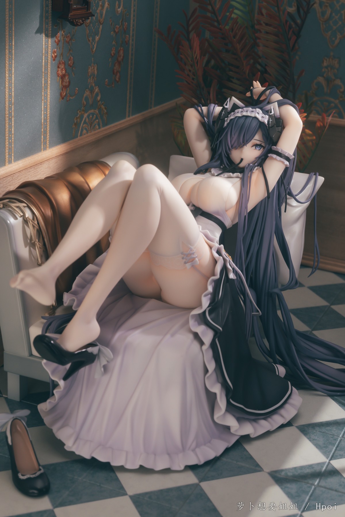 “这是昨晚的奖励哦，我的使魔～” [御用魔女奥古斯特]