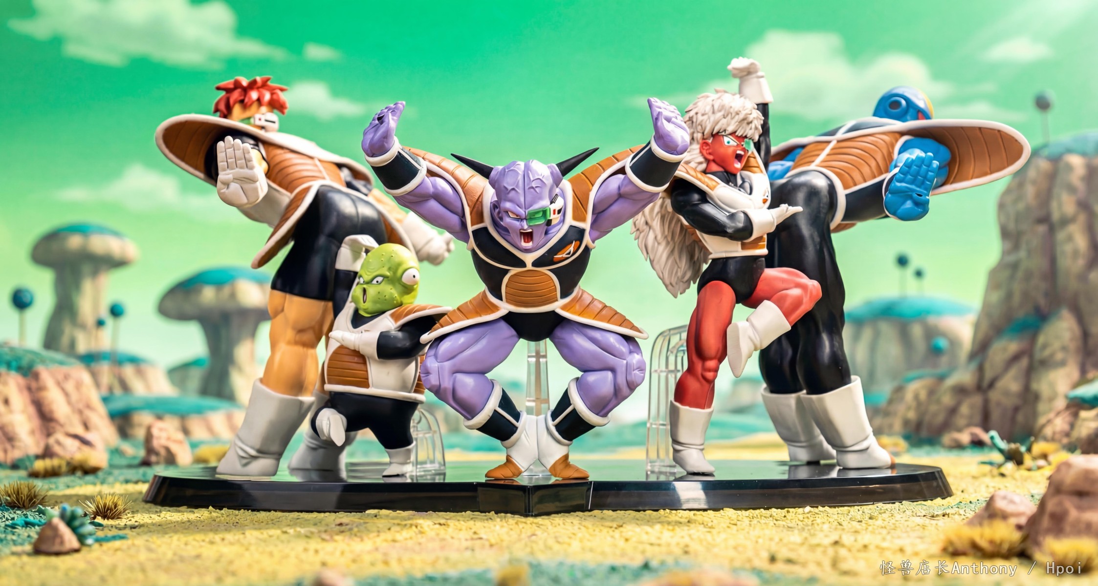 弗利萨军团的年度团建合影