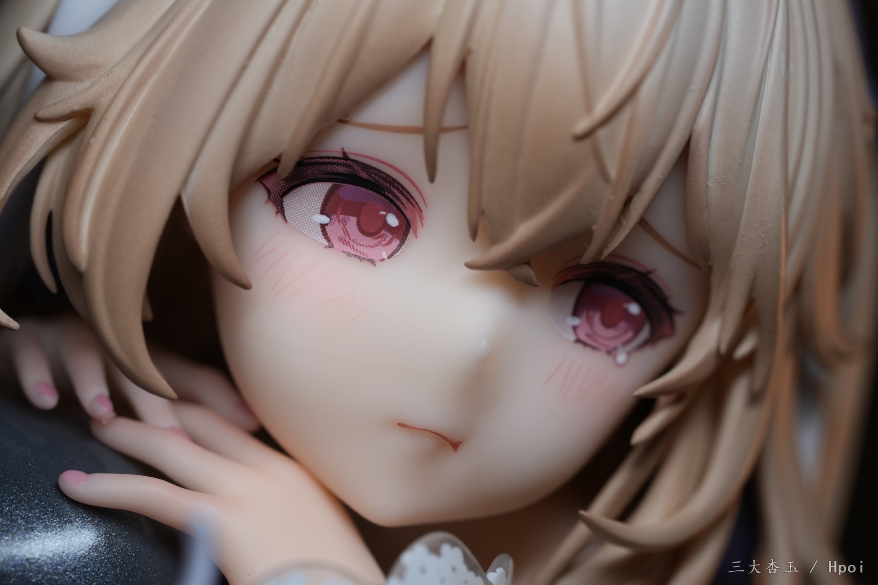 安包可爱，亲亲