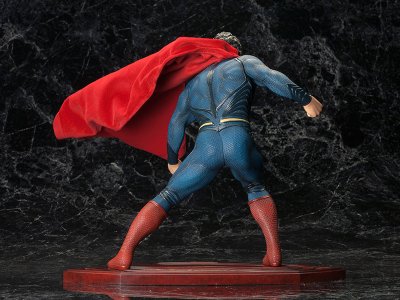 ARTFX スーパーマン（マン・オブ・スティール）