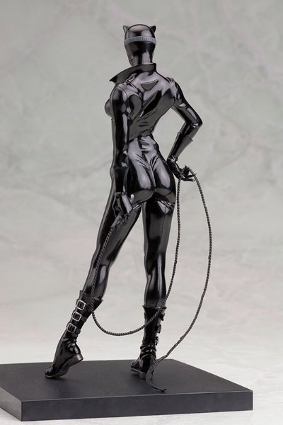 キャットウーマン NEW52