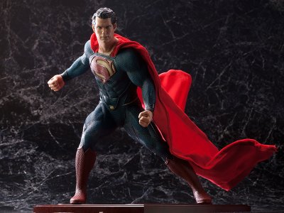 ARTFX スーパーマン（マン・オブ・スティール）