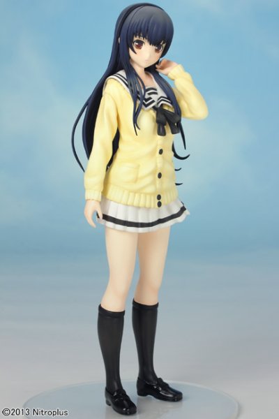 君と彼女と彼女の恋。1/8曽根美雪