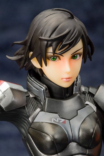 MASS EFFECT美少女 コマンダー・シェパード限定版