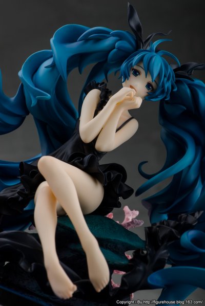 VOCALOID角色系列 01 初音未来 深海少女ver.