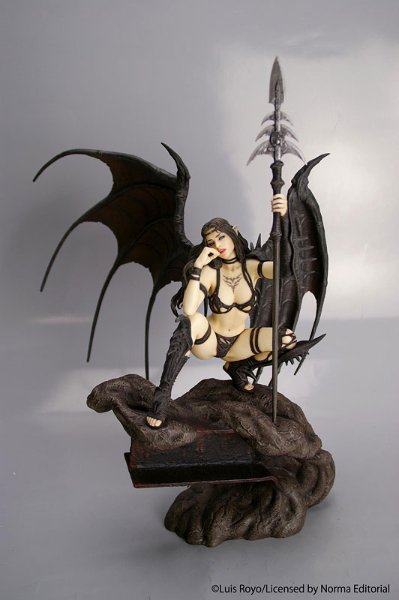 Fantasy Figure Gallery ブラック・ティンカーベル PVC版 