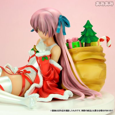 白色学校泳装圣诞装饰