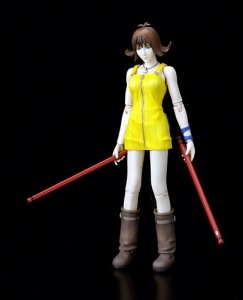 ファイナルファンタジーVIII PlayArts セルフィ 可动手办