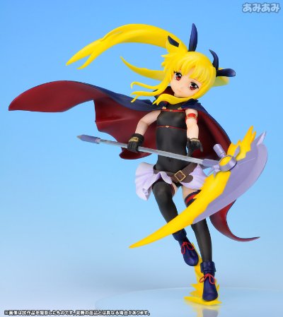 RESINYA！ 魔法少女奈叶 The MOVIE 1st 菲特 ストライクVer. 