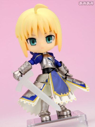Cu-poche Fate/stay night SABER 可动手办
