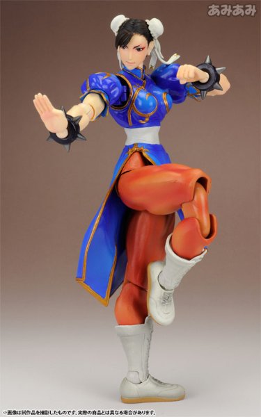 PlayArts改 スーパーストリートファイター4 春丽 (Vol.1) 可动手办