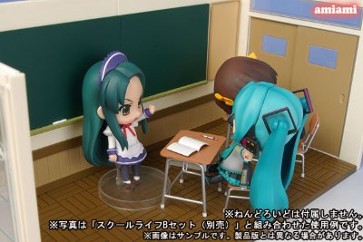 ねんどろいどプレイセット＃1 スクールライフAセット（窓側）