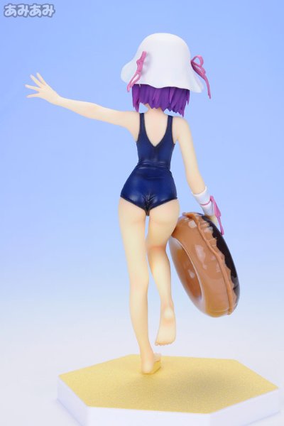 BEACH QUEENS 食梦者玛利 玛利・梦魔