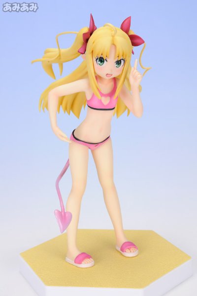 BEACH QUEENS  露蒂的玩具！ 亚斯塔露蒂・尤各瓦尔