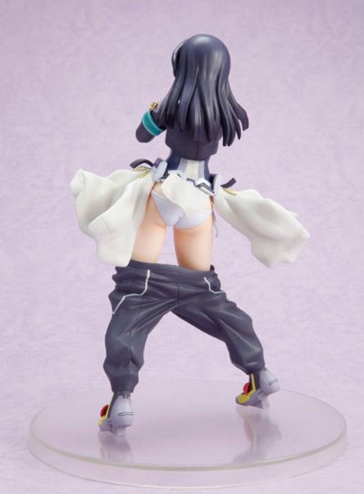 境界上的地平线 本多正纯 被脱下裤子的副会长