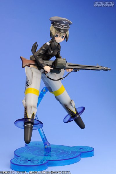 强袭魔女 エーリカ・ハルトマン 