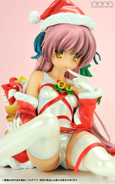 白色学校泳装圣诞装饰