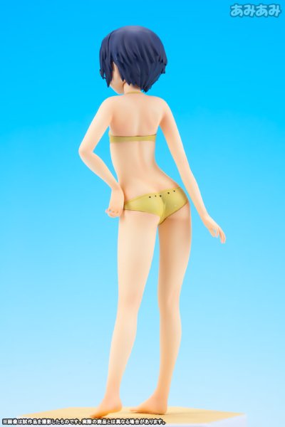 BEACH QUEENS 向阳素描×蜂窝 沙英 