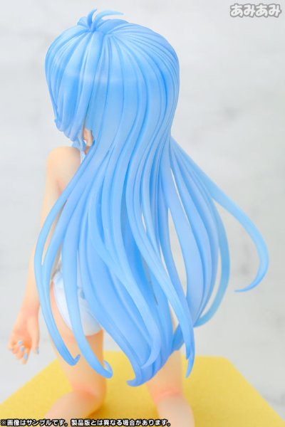 BEACH QUEENS 电波女与青春男 藤和艾莉欧