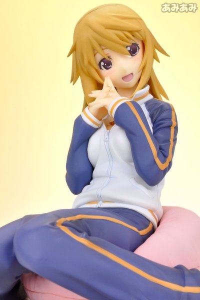 IS〈无限斯特拉托斯〉夏洛特・迪诺亚 运动装