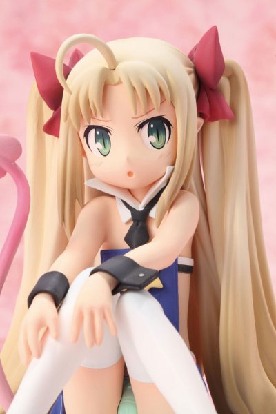 露蒂的玩具  亚斯塔露蒂・尤各瓦尔 