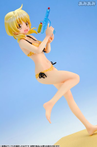 BEACH QUEENS 向阳素描×蜂窝 宮子 