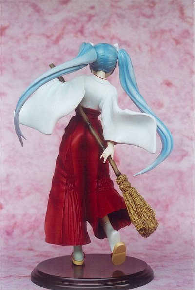 星野琉璃16岁（巫女）