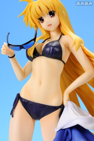 魔法少女奈叶StrikerS フェイト・Ｔ・ハラオウン－Summer holiday－