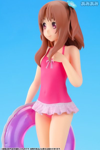 BEACH QUEENS 伽利略少女 星月・费拉里