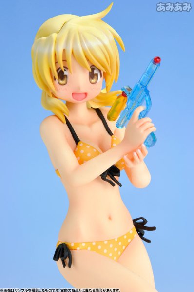 BEACH QUEENS 向阳素描×蜂窝 宮子 