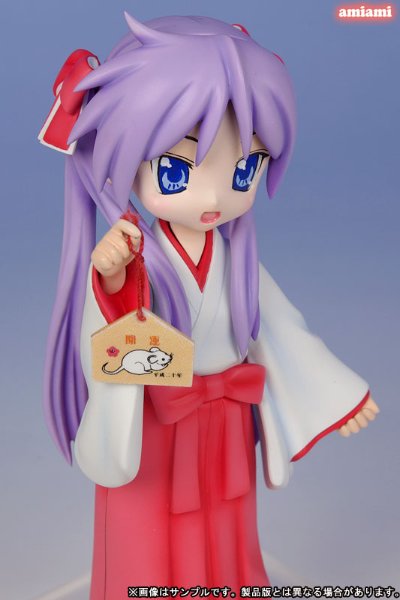 幸运星 柊镜 巫女服Ver. 