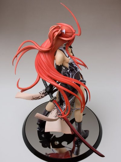 尘骸魔京  依格妮丝 