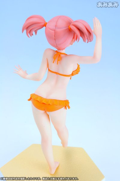 沙滩女王 打工吧！魔王大人 佐佐木千穗 泳装Ver.