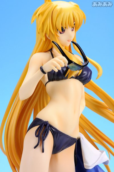 魔法少女奈叶StrikerS フェイト・Ｔ・ハラオウン－Summer holiday－