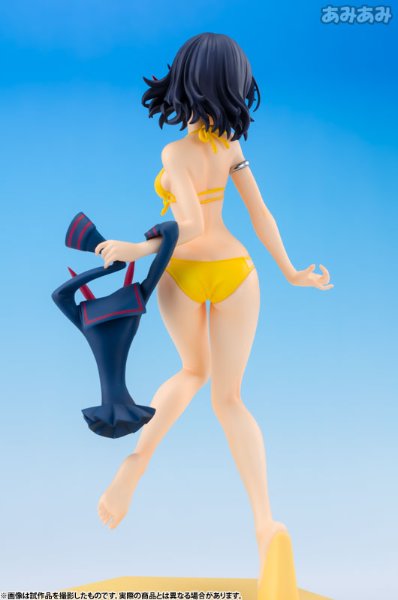 BEACH QUEENS 斩服少女 纏流子