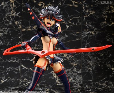 REAL ACTION HEROES No.664 RAH 纏流子（神衣・鮮血Ver.）（初回生産限定：「片太刀鋏 武滾流猛怒」 付）