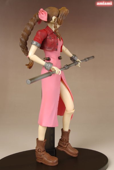 FF VII PlayArts 爱丽丝·盖恩斯巴勒