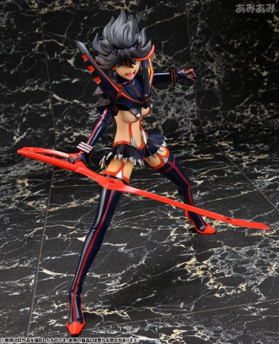 REAL ACTION HEROES No.664 RAH 纏流子（神衣・鮮血Ver.）（初回生産限定：「片太刀鋏 武滾流猛怒」 付）