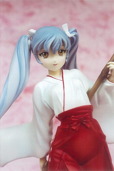 星野琉璃16岁（巫女）