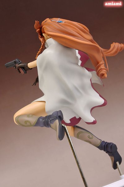 エル・カザド 娜迪 