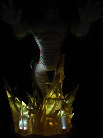 ドラゴンボールZ 神那美克星神龙 -夢の神- 巨大フィギュア ライトアップ機能付