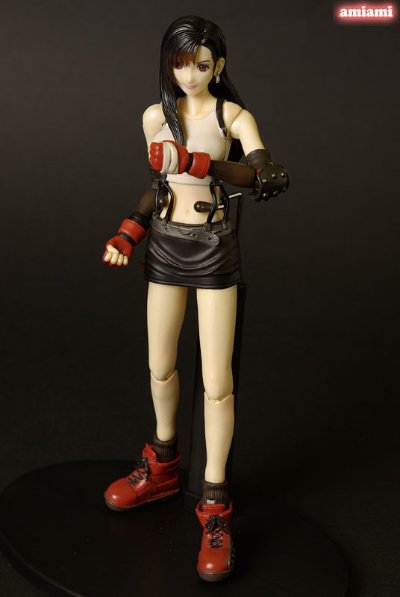 FF VII PlayArts 蒂法・洛克哈特