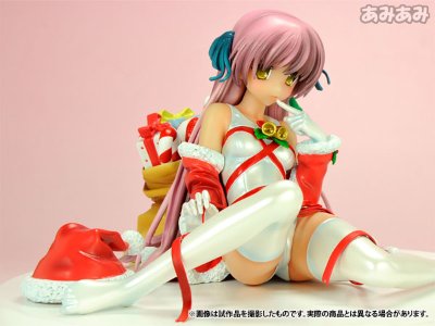 白色学校泳装圣诞装饰